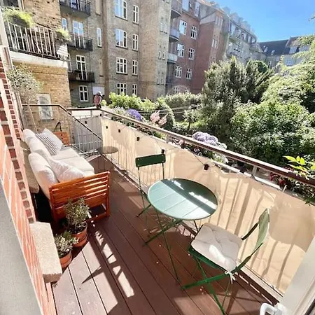 Charming Manor Appartamento *
